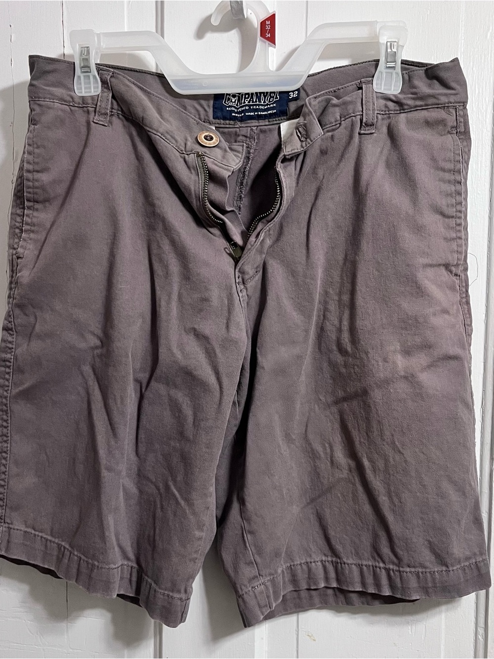 Company 81 Men's Flat Front Shorts in Gray